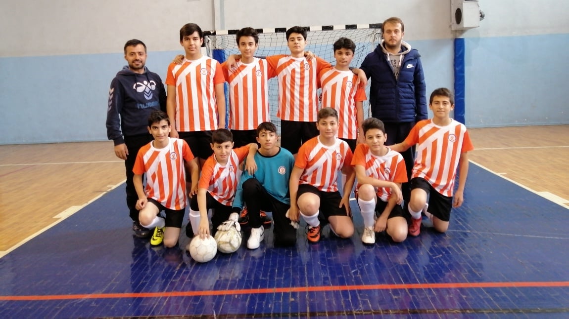 Okul Futsal Takımımızı tebrik ediyoruz